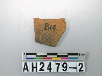 藏品(紅色細繩紋陶片)的圖片